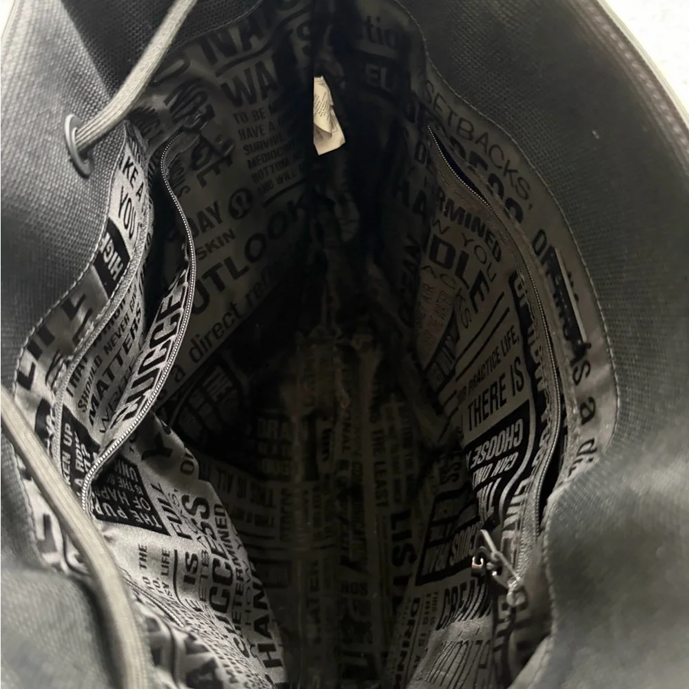 lululemon athletica Black Tote-Style Backpack - Picture 4 of 6